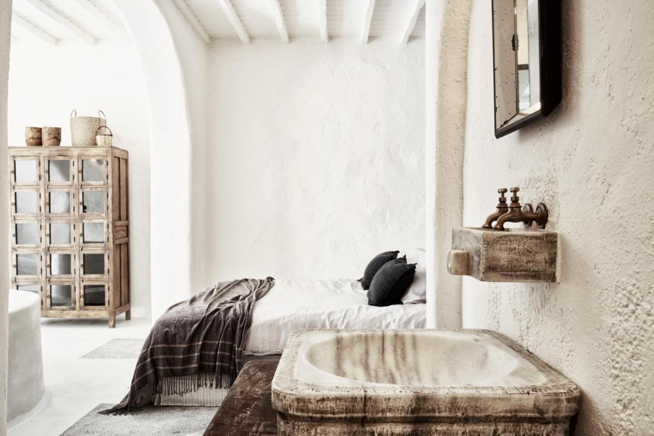 Nomad Mykonos - Small Luxury Hotels Of The World Kalo Livadi Exterior photo