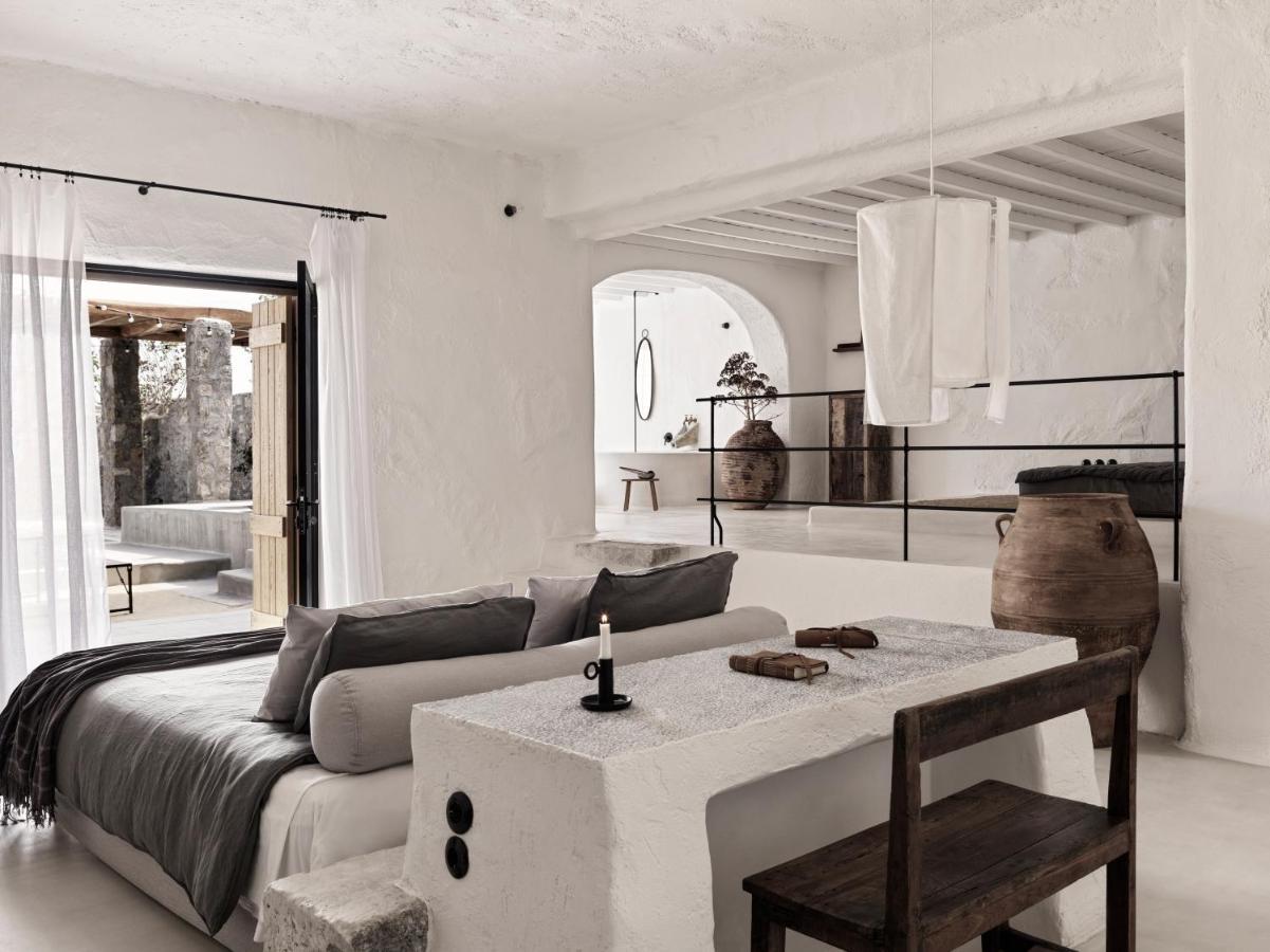 Nomad Mykonos - Small Luxury Hotels Of The World Kalo Livadi Exterior photo