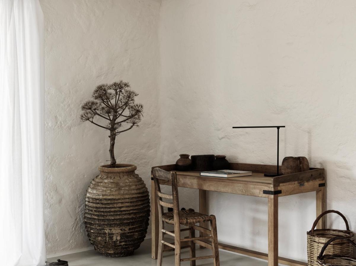 Nomad Mykonos - Small Luxury Hotels Of The World Kalo Livadi Exterior photo