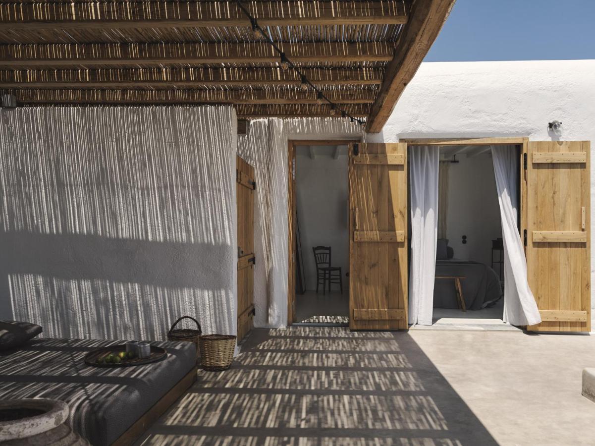 Nomad Mykonos - Small Luxury Hotels Of The World Kalo Livadi Exterior photo
